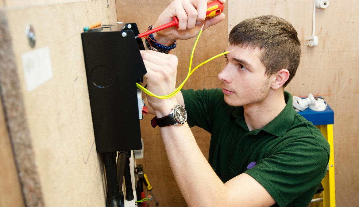 Learn What You Need To Know About Wichita's Electricians Here