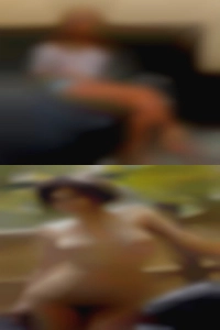 Is doing two gym woman naked guys?