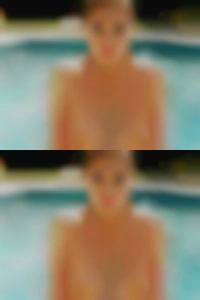 Relaxing lady sex period n a jacuzzi.